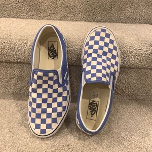 checkered vans